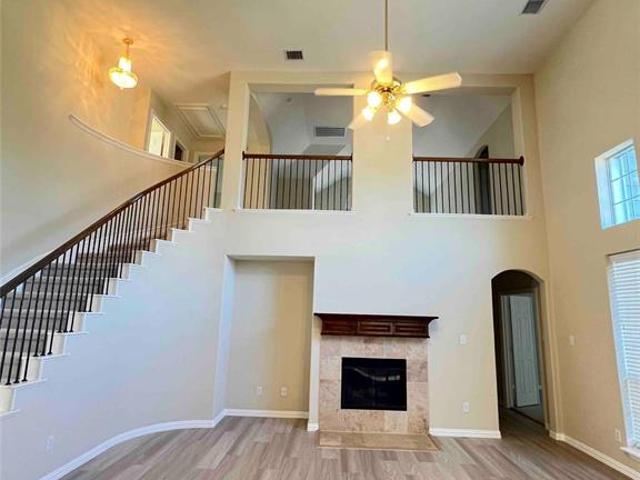 4203 Iron Lane