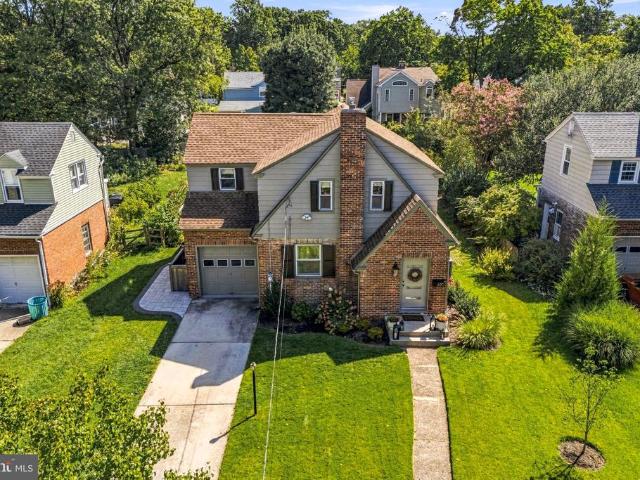 420 Bradford Avenue