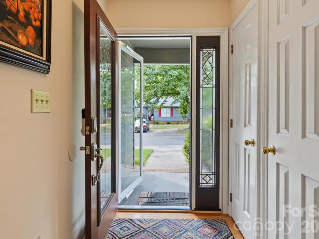 420 English Ivy Court