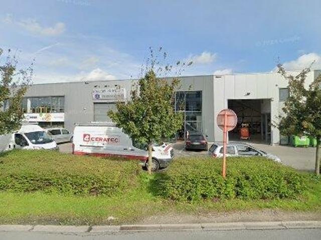 420 m2 apartment for rent in Mechelen