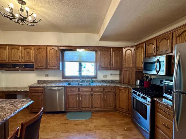 420 N Freeman Avenue
