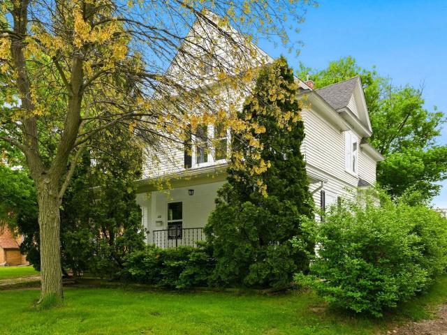 420 S 8th Street