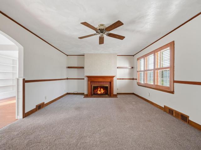 420 W Perkins Street