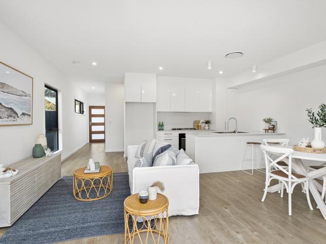 4/20 The Boulevarde, Oak Flats, NSW 2529 Townhouse for Rent Ray White South Wollongong