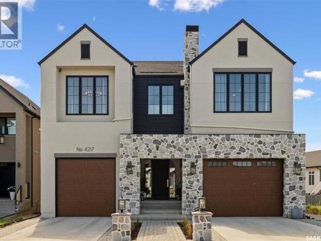 4217 Elderberry Crescent E, Regina, SK, S4V 3V3 Luxury House for sale | Listing ID SK036163 | Royal LePage Carriage Trade Luxury Properties