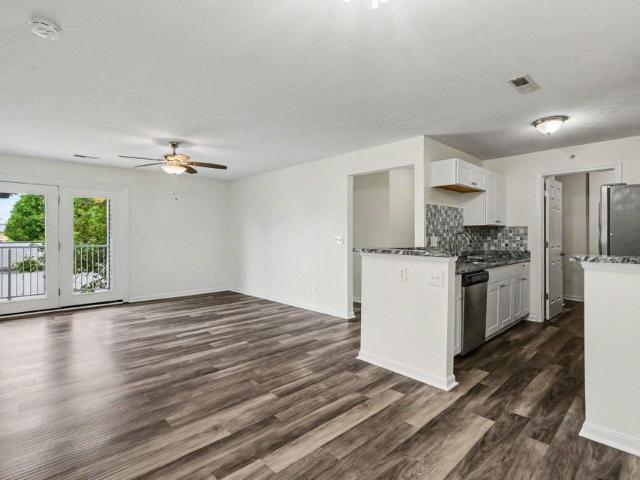 4210 Nolin Court 6
