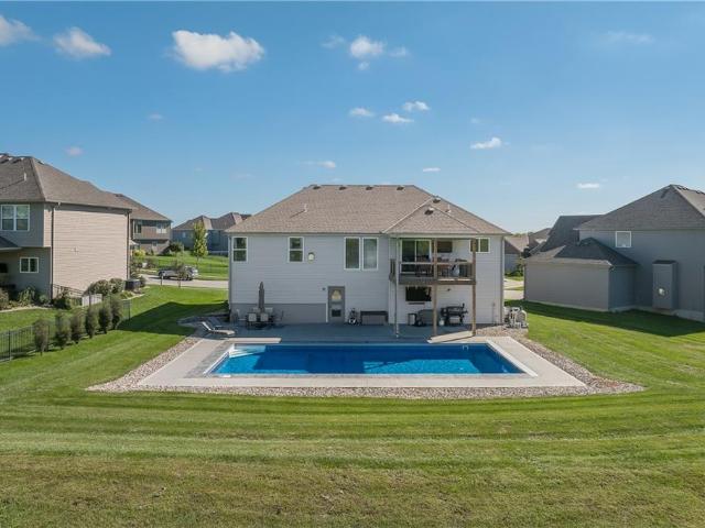 4210 Lake Crest Court