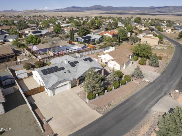 4212 n cypress circle