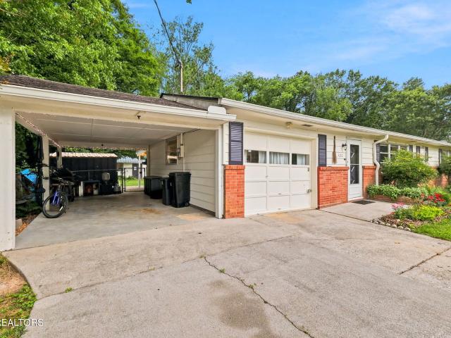 4212 Felty Drive