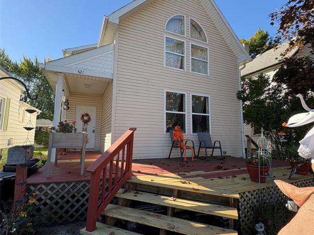 421 Brown Street