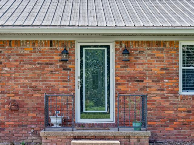 421 Lewis Rd