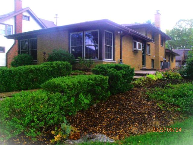 421 N Elm St, Itasca, IL 60143 | MLS #12643