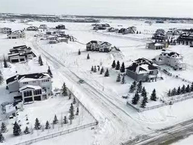 421 Spruce Creek Way, Edenwold Rm No. 158, SK, S0G 3Z0 vacan.