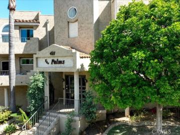 421 W 6th St, Unit 208, Long Beach, CA 90802 | MLS #SB26091