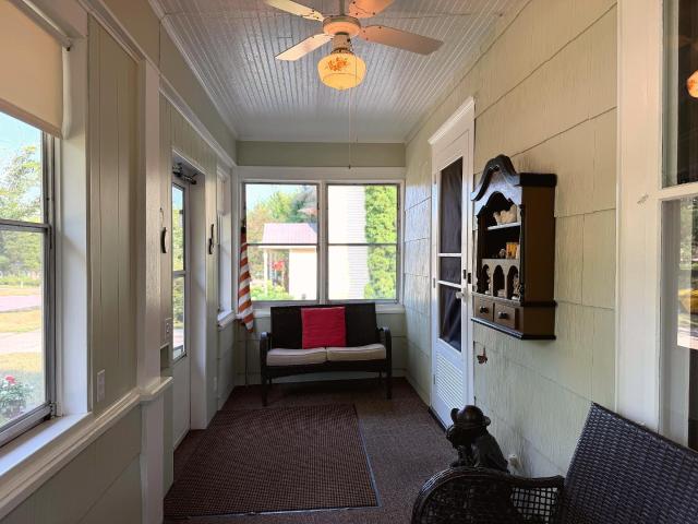 421 W Vernon Avenue