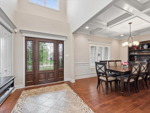 421 W Sandhurst Drive