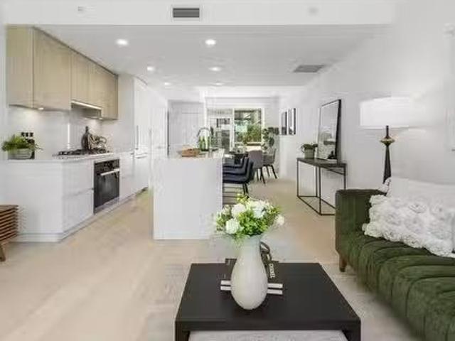 4224 Cambie Street, Vancouver, BC, V5Z 0K6 townhouse for sal.