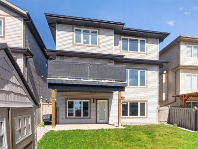 4225 Charles Close Sw, Edmonton, AB, T6W 0Z5 house for sale | Listing ID E4506 | Royal LePage