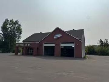 4225 Route Marie Victorin, Contrecoeur, QC, J0L 1C0 commerci.