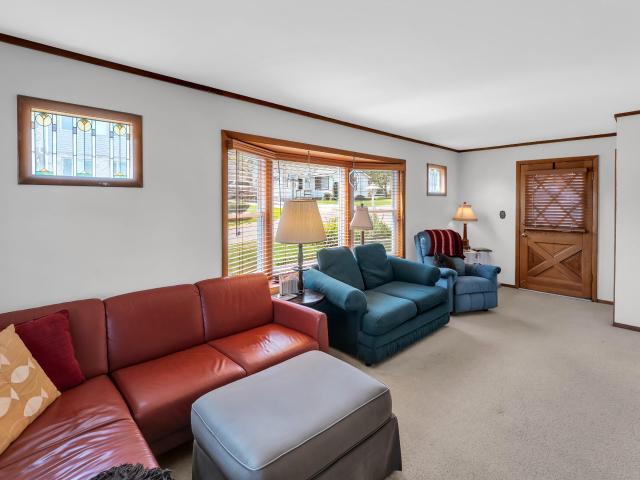 4226 Maple Dr