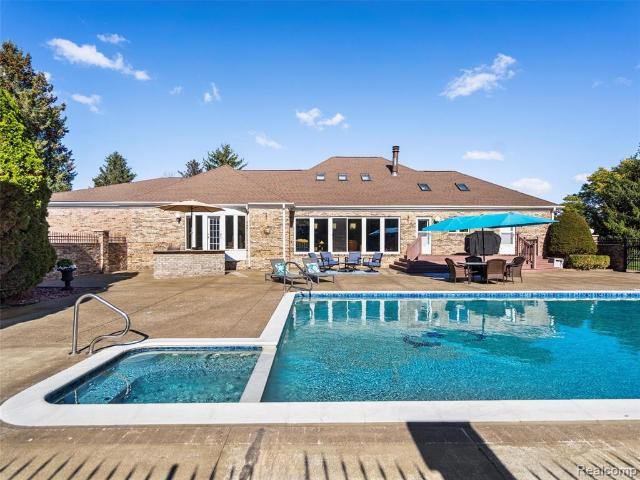 4227 Newcastle Drive