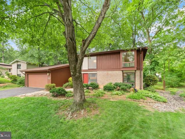 4227 Elizabeth Lane