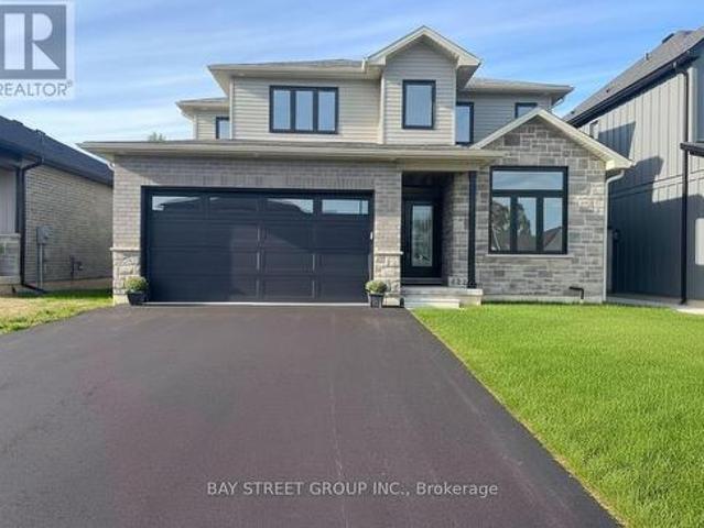 4229 Manson Lane, Lincoln Beamsville, ON, L0R 1G0 house for sale | Listing ID X13883 | Royal LePage