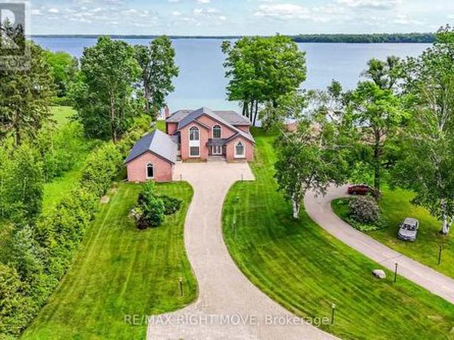 4229 Wilson Point Road N, Severn, ON, L3V 7E1 house for sale | Listing ID S13466 | Royal LePage