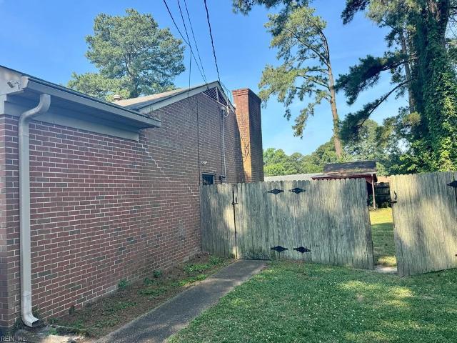 4220 Heather RD