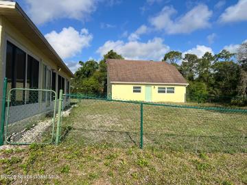 4220 Robins Hill Ct, Mims, FL 32754 | MLS #1042