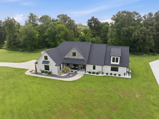 4221 N Kentucky 121