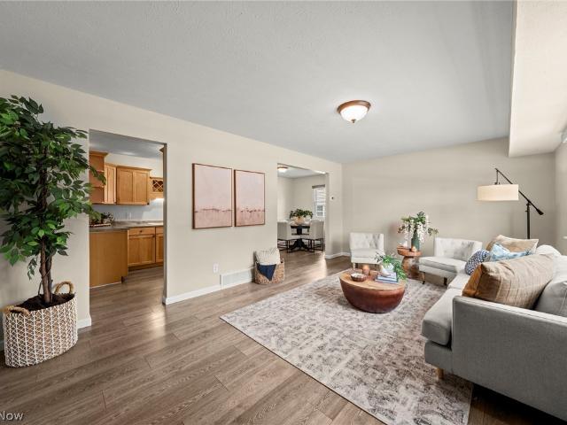 4221 Regal Avenue