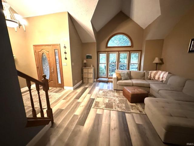 4222 Mayflower Drive