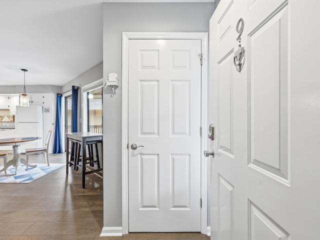 4222 Pinehurst Dr. I 9