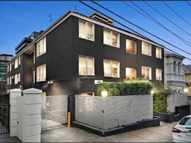4/22 24 Darling Street, South Yarra