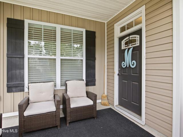 422 Chablis Way