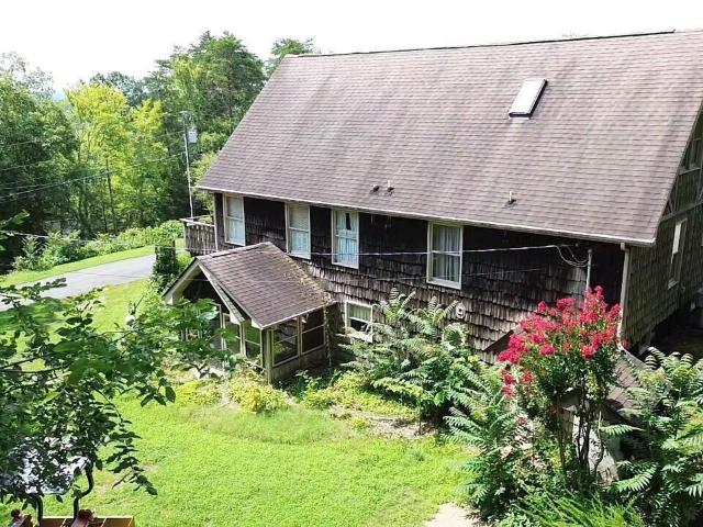 422 Crosby Drive