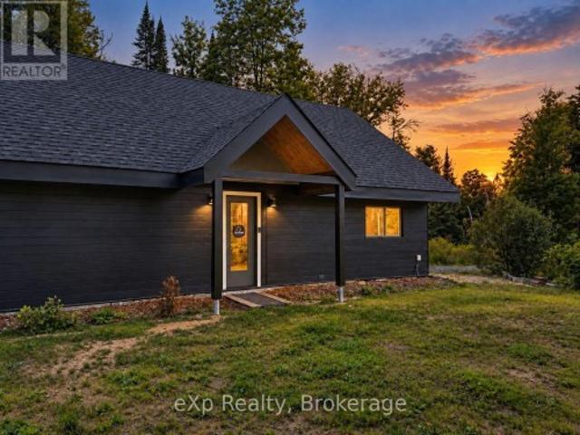 422 Balsam Chutes Road, Huntsville Stephenson, ON, P0B 1L0 house for sale | Listing ID X13763 | Royal LePage