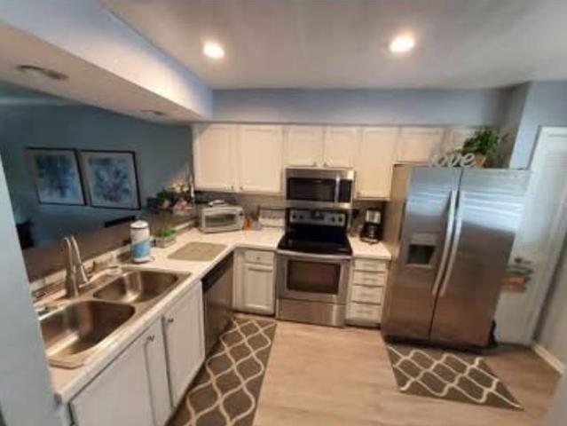 422 Garden Dr. 115D