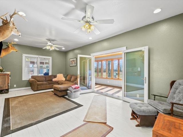 422 E 600 North Road