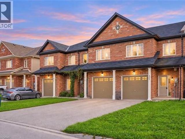 422 Krotz Street W, Listowel, ON, N4W 0J4 house for sale | Listing ID 40864 | Royal LePage