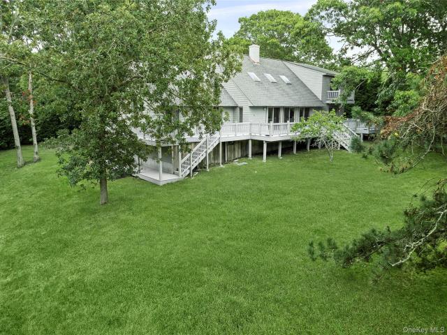 422 Montauk Highway
