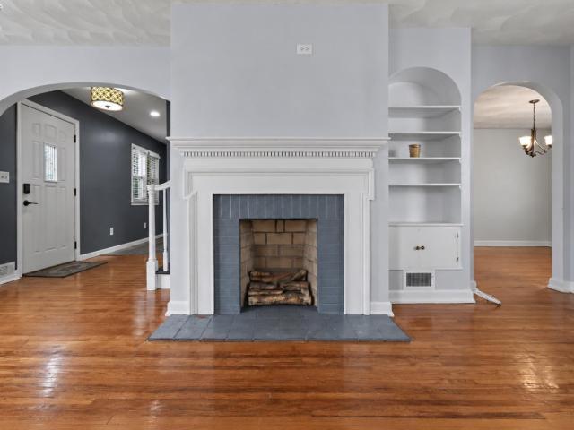 422 Northwest St