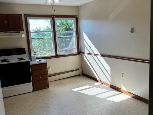 422 Smithfield Road 5
