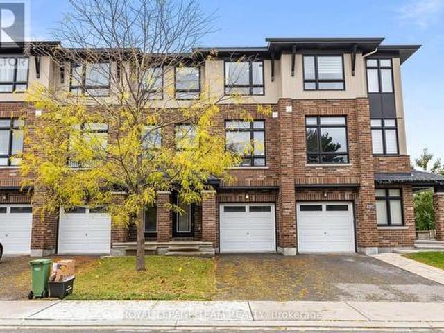 422 Tralee Road, Ottawa, ON, K2J 5Z7 house for sale | Listing ID X14081 | Royal LePage