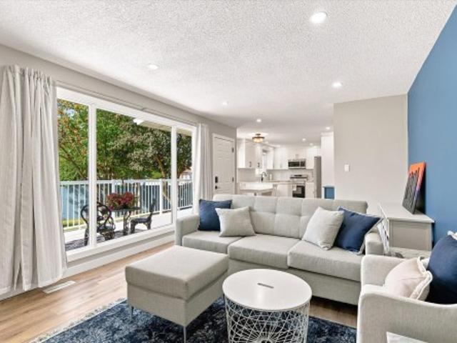 4235 Street Nw, Edmonton, AB, T6H 5V6 house for sale | Listing ID E4507 | Royal LePage