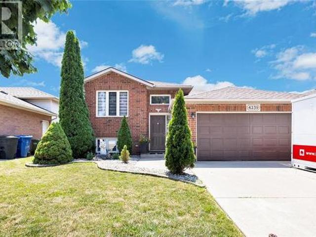 4239 Marlo, Windsor, ON, N9G 2Y6 house for sale | Listing ID 26016 | Royal LePage
