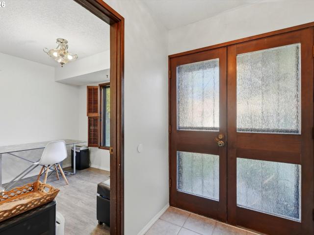 4230 NE 125TH PL