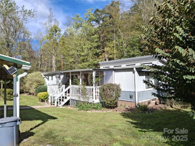 4230 Chimney Rock Rd, Hendersonville, NC 28792 | MLS #4309