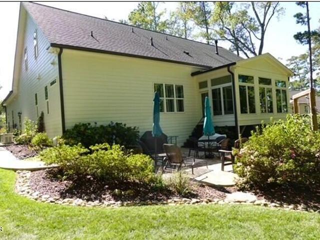 4230 Henderson Place